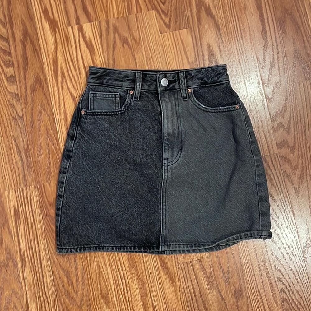 Black mini shirt